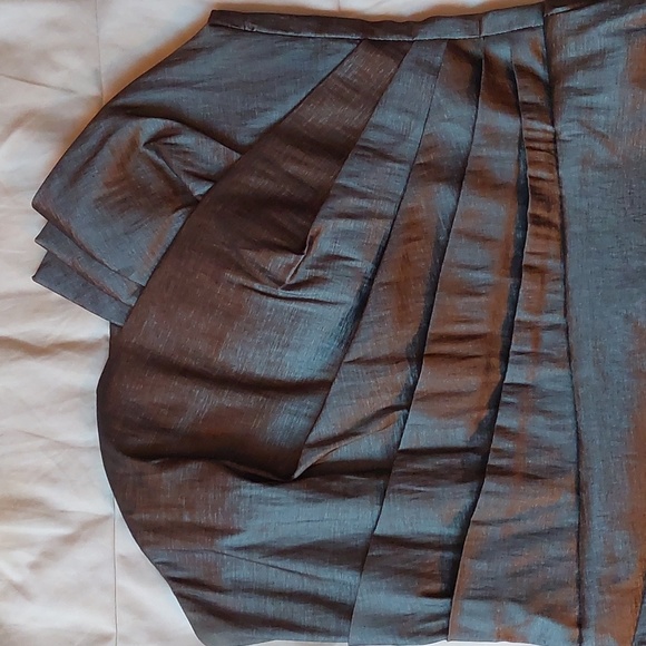 Size small Impress Dress - Picture 2 of 3